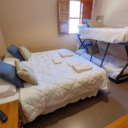 Hostal El Convent De Moncada Extérieur photo