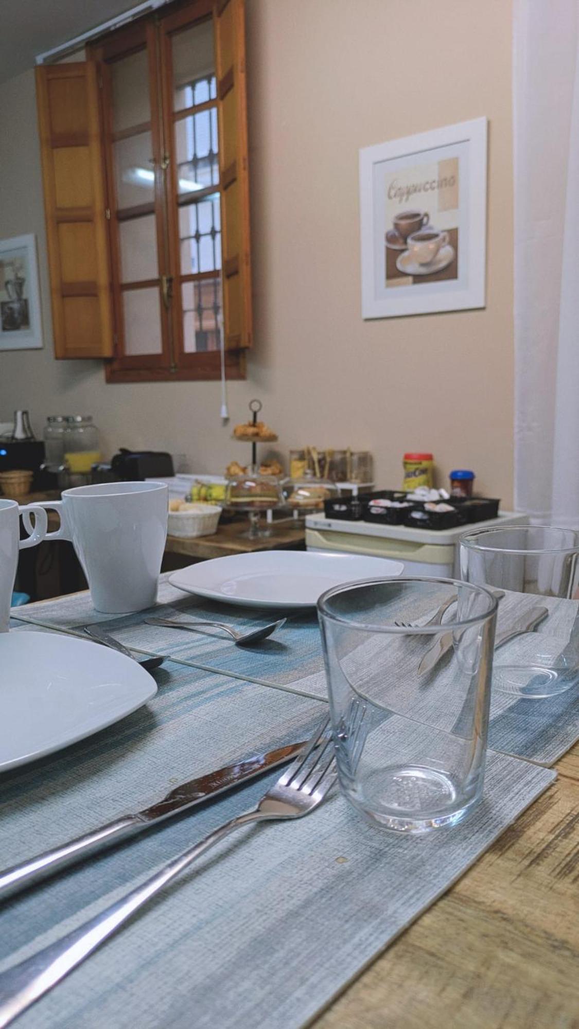 Hostal El Convent De Moncada Extérieur photo