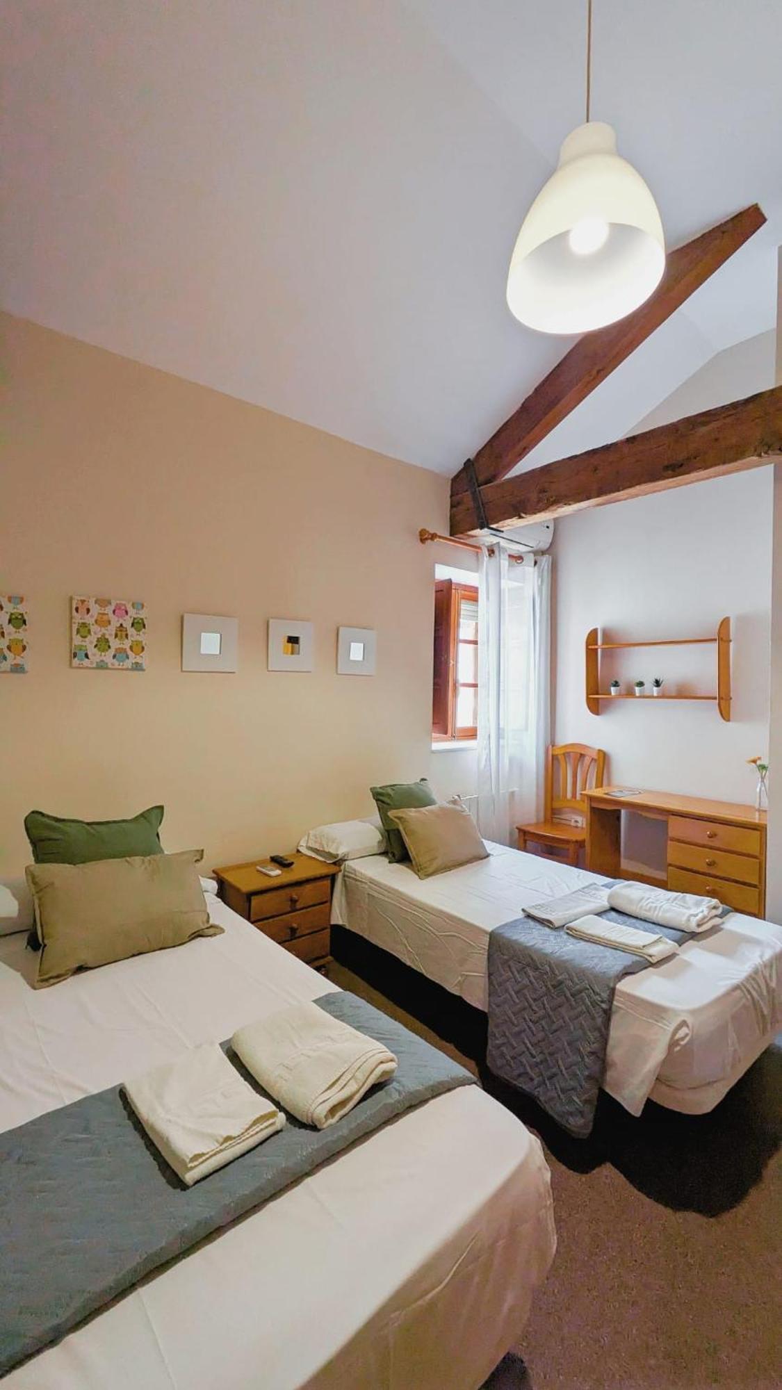 Hostal El Convent De Moncada Extérieur photo