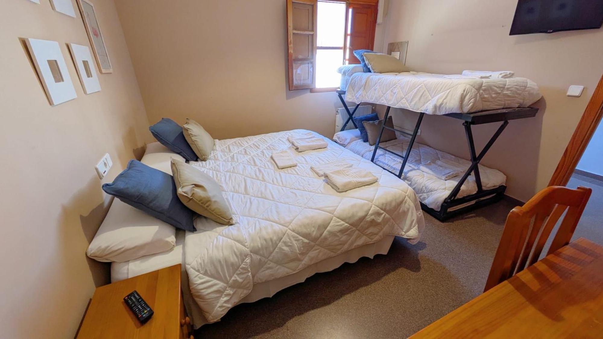 Hostal El Convent De Moncada Extérieur photo